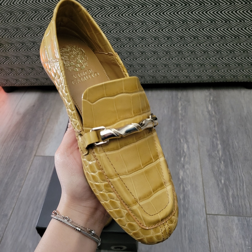 NEW Franco Sarto Croc Embossed Loafers - Picture 6 of 8